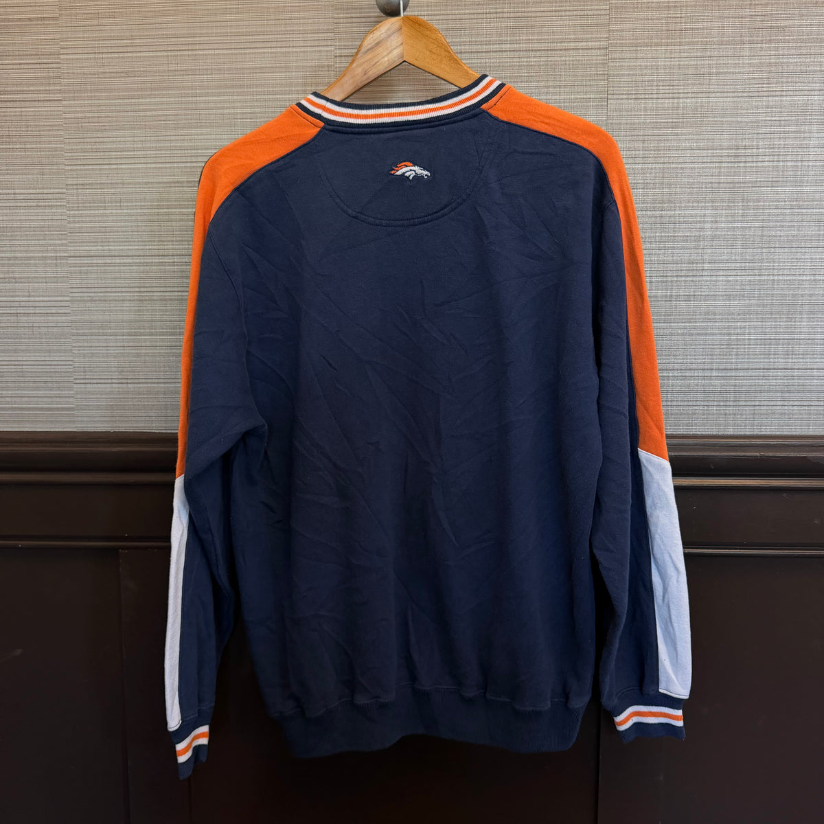 Size Medium Broncos CrewNeck