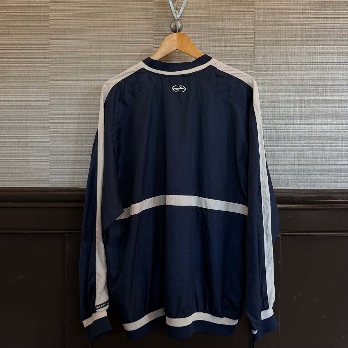 Size Large Nike Windbreaker