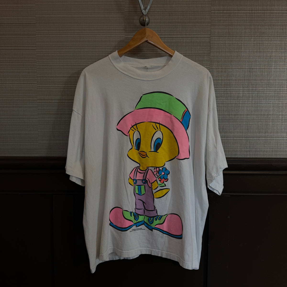 Size Large 1995 Tweety TShirt