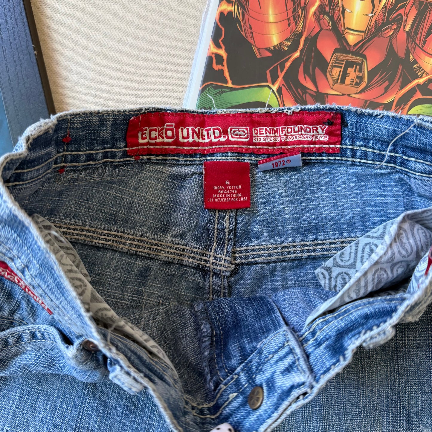 Size 6 Ecko Jeans