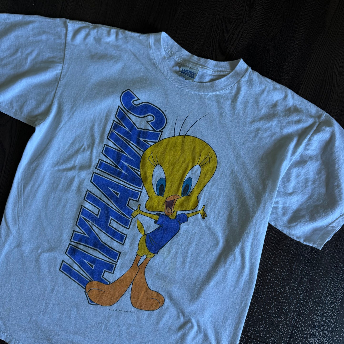 Size XLarge 1990s Tweety Shirt