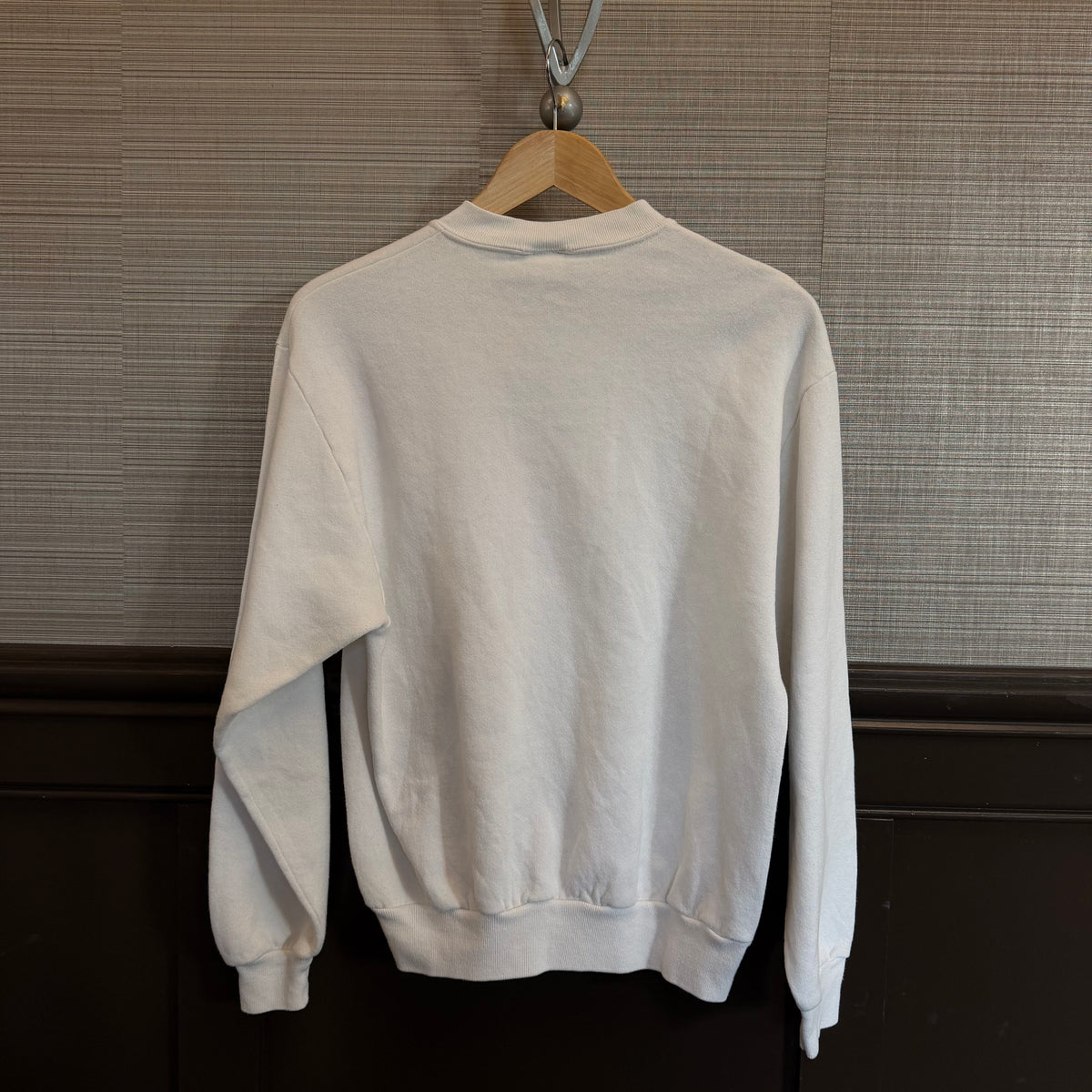 Size Medium 1990s Eeyore CrewNeck