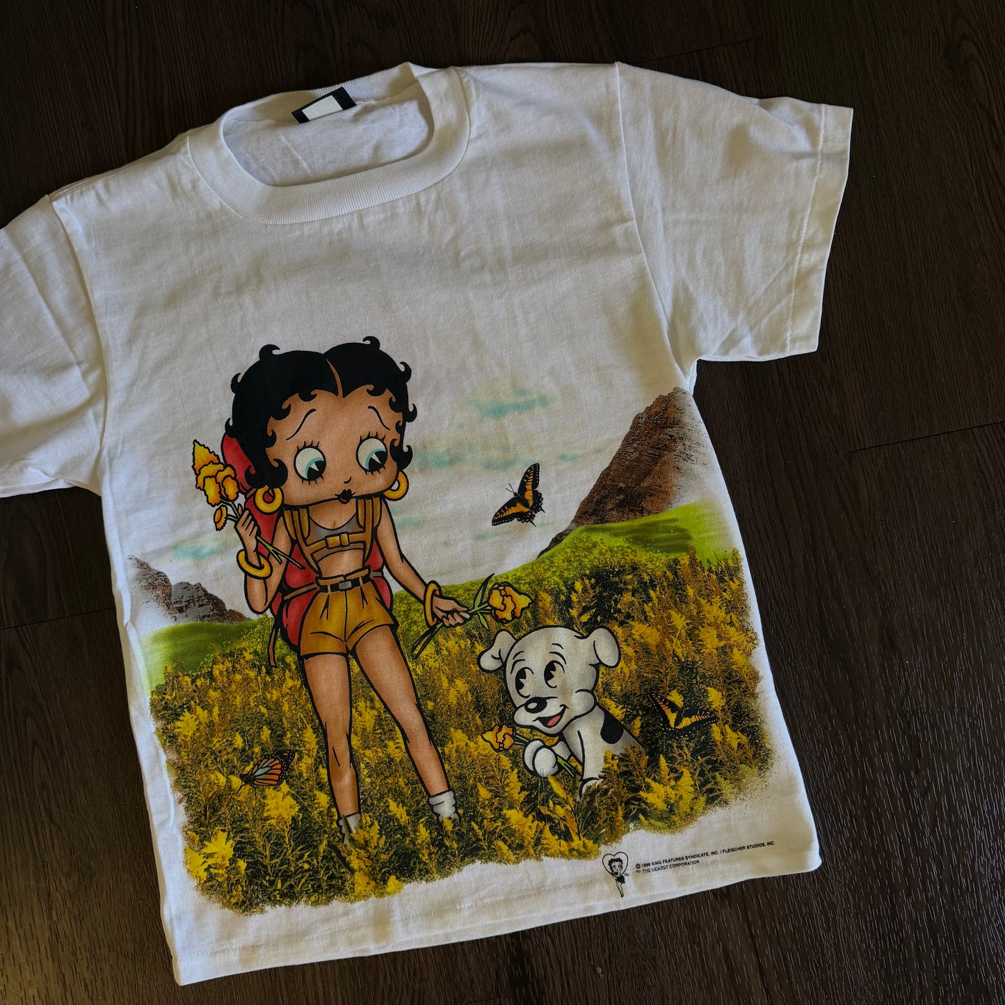 Size Small 1990s RARE Betty Shirt