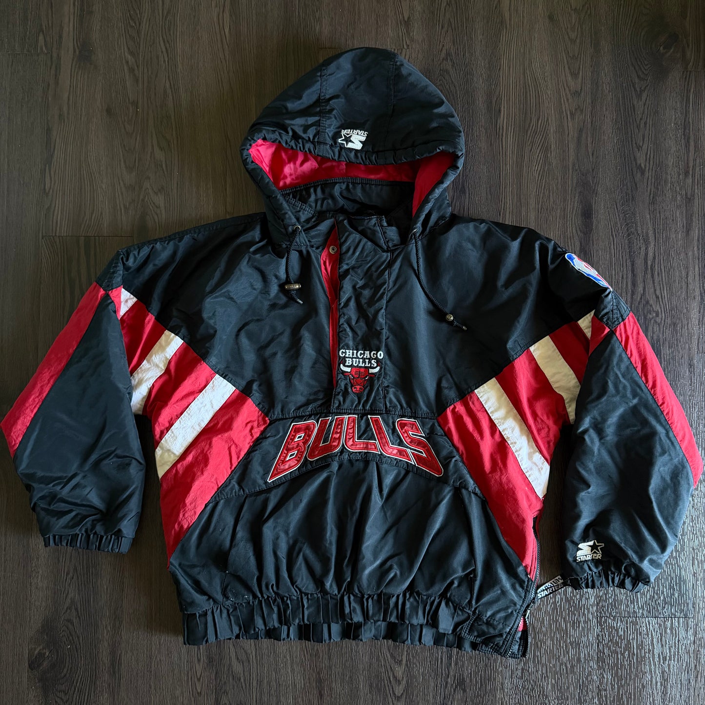 Size Small / Medium Starter Chicago Bulls Jacket