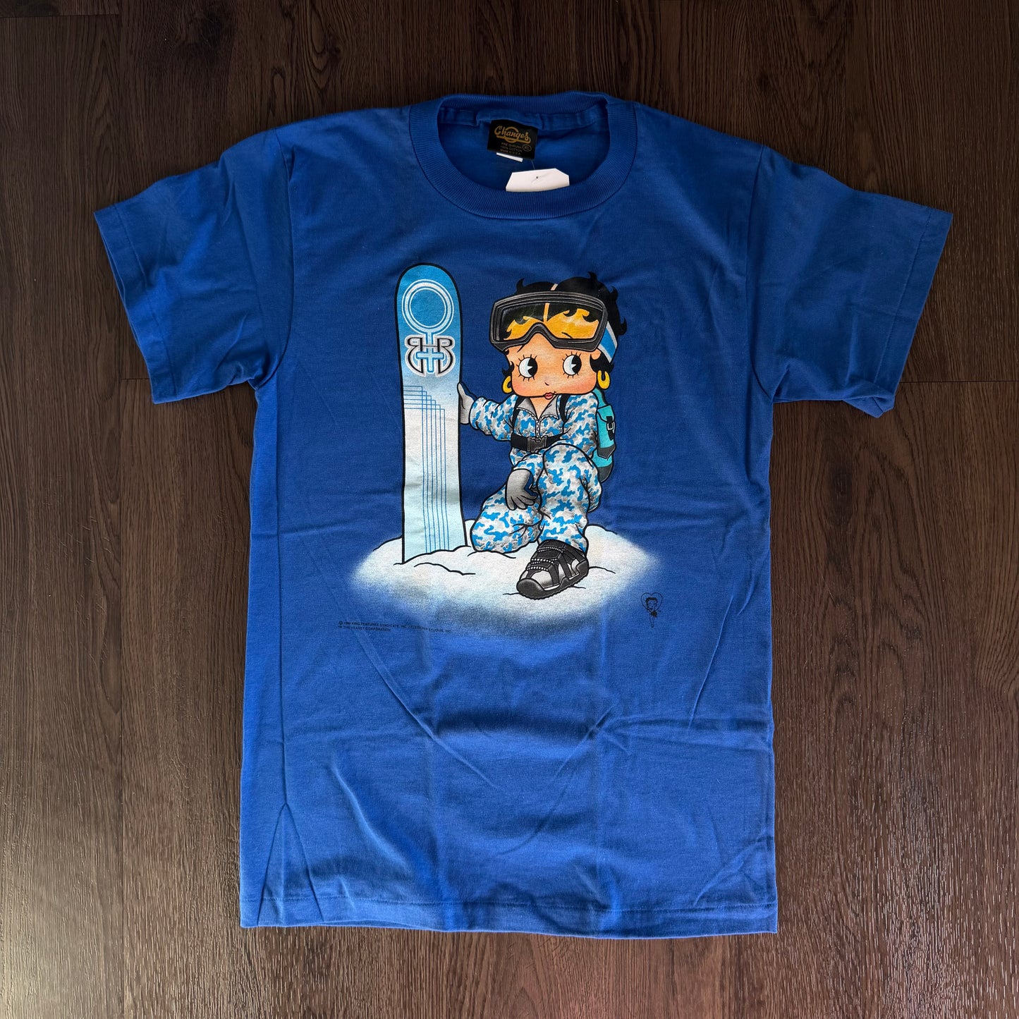 Size Medium/Large 1990s RARE Betty Tee
