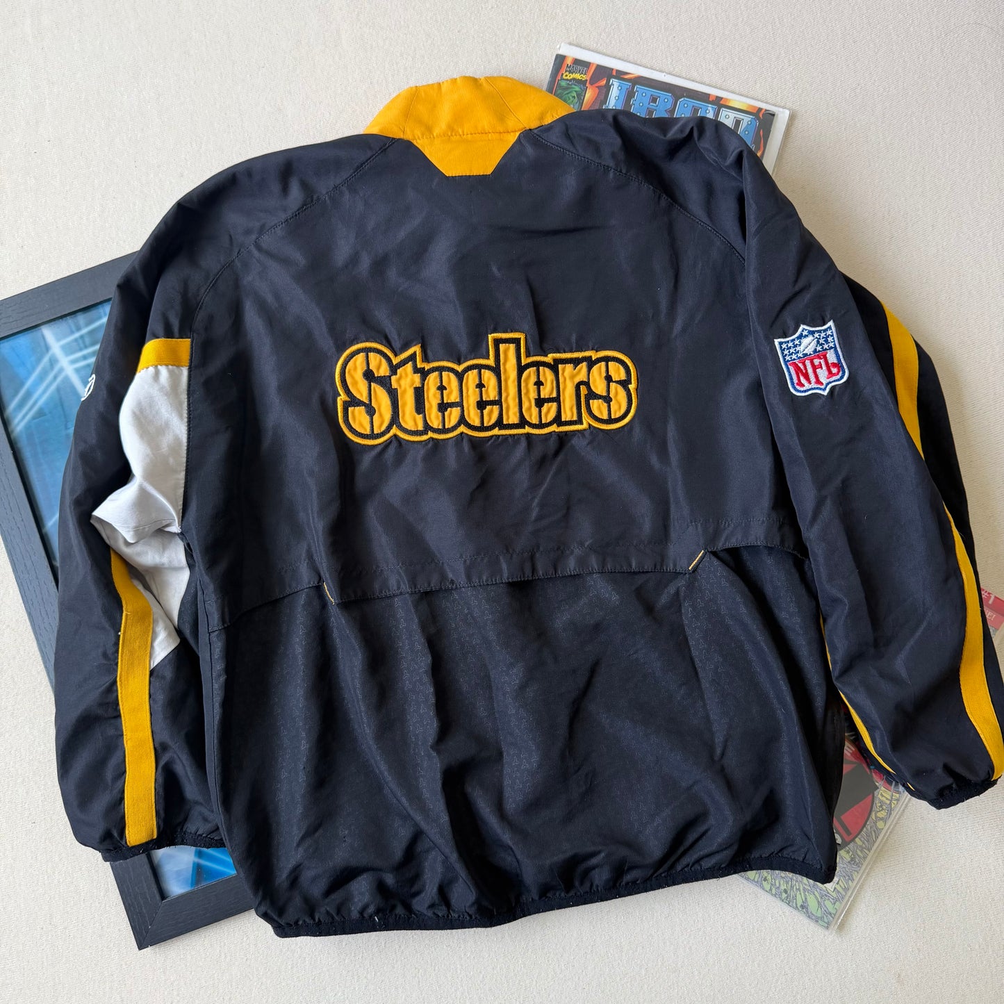 Size 10/12 Steelers Windbreaker
