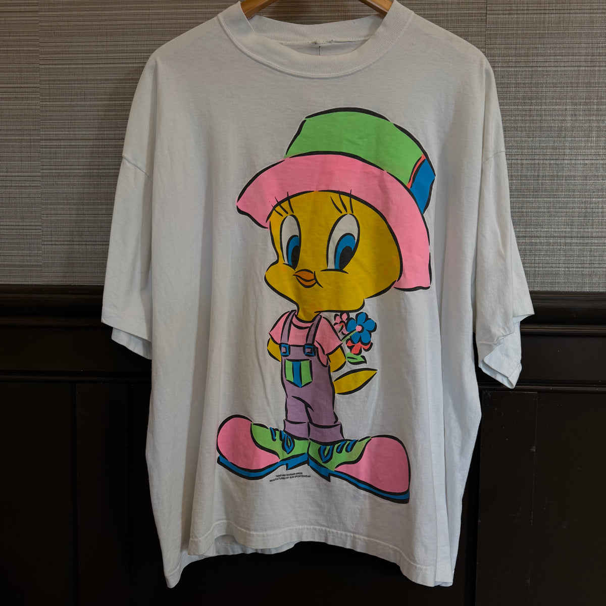 Size Large 1995 Tweety TShirt