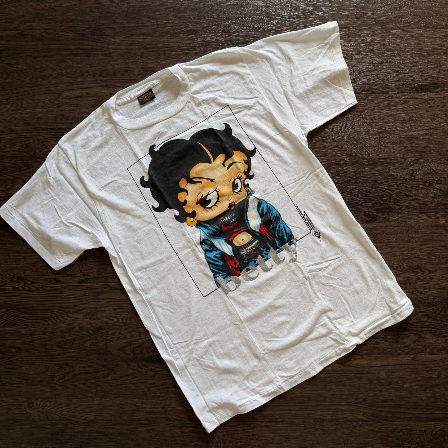 Size Medium 1990s Betty Tee