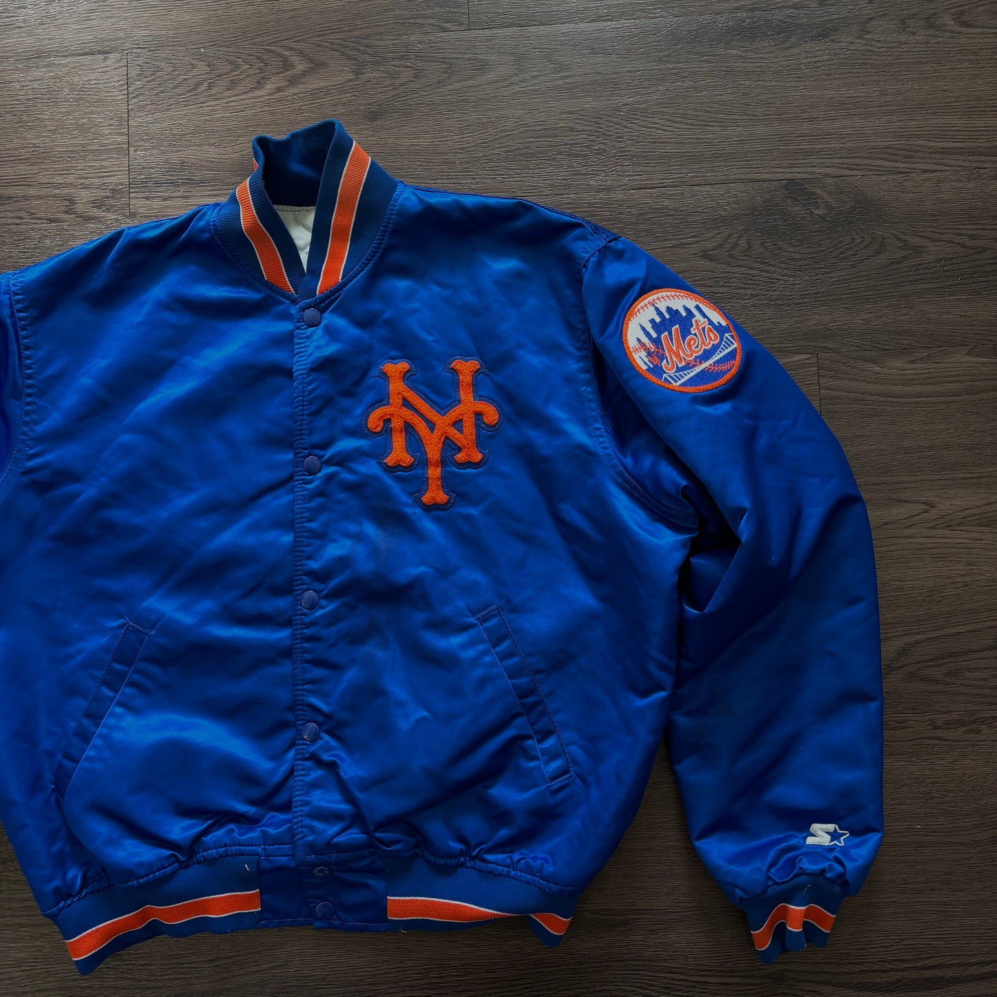 Size Large 90s Starter Satin Bomber