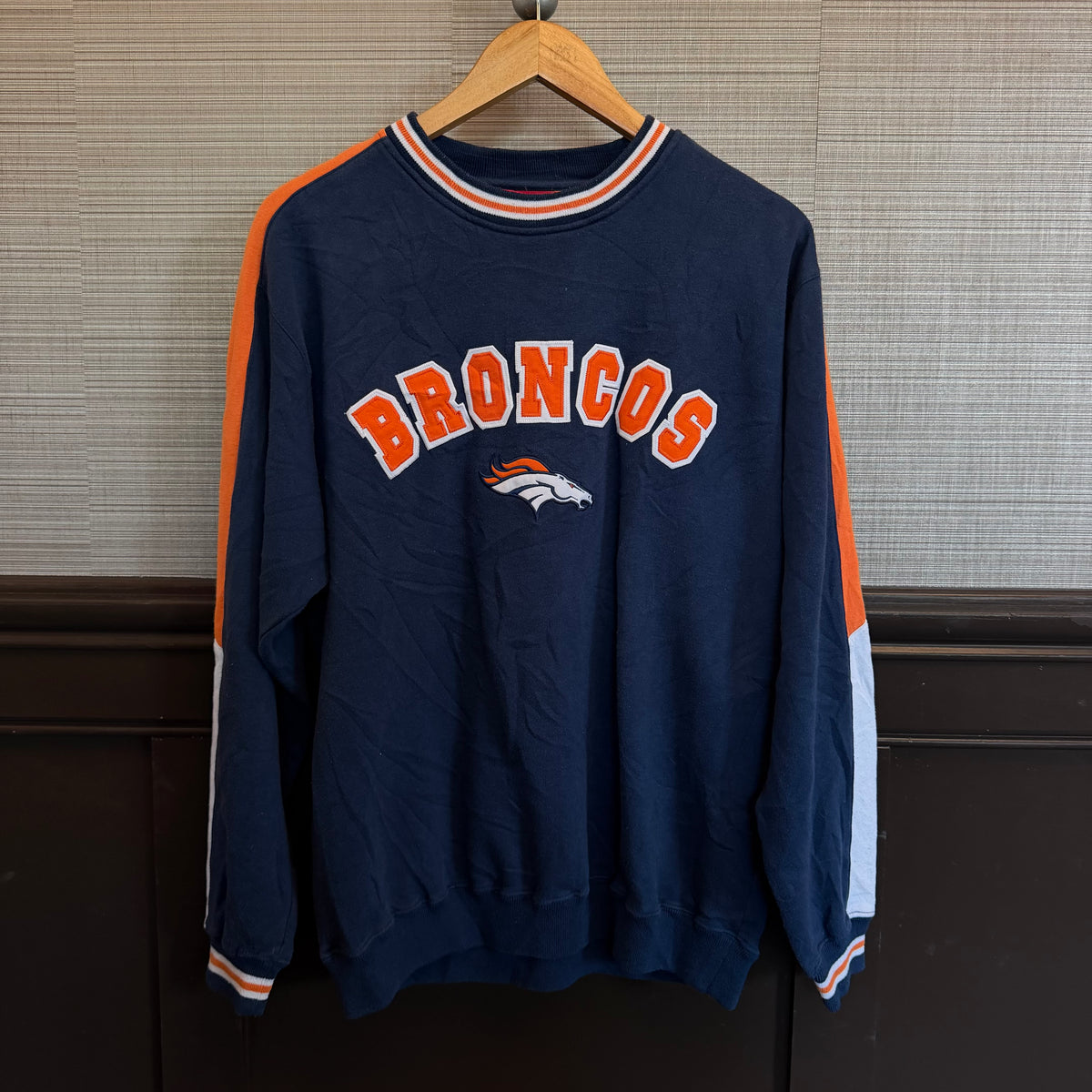 Size Medium Broncos CrewNeck