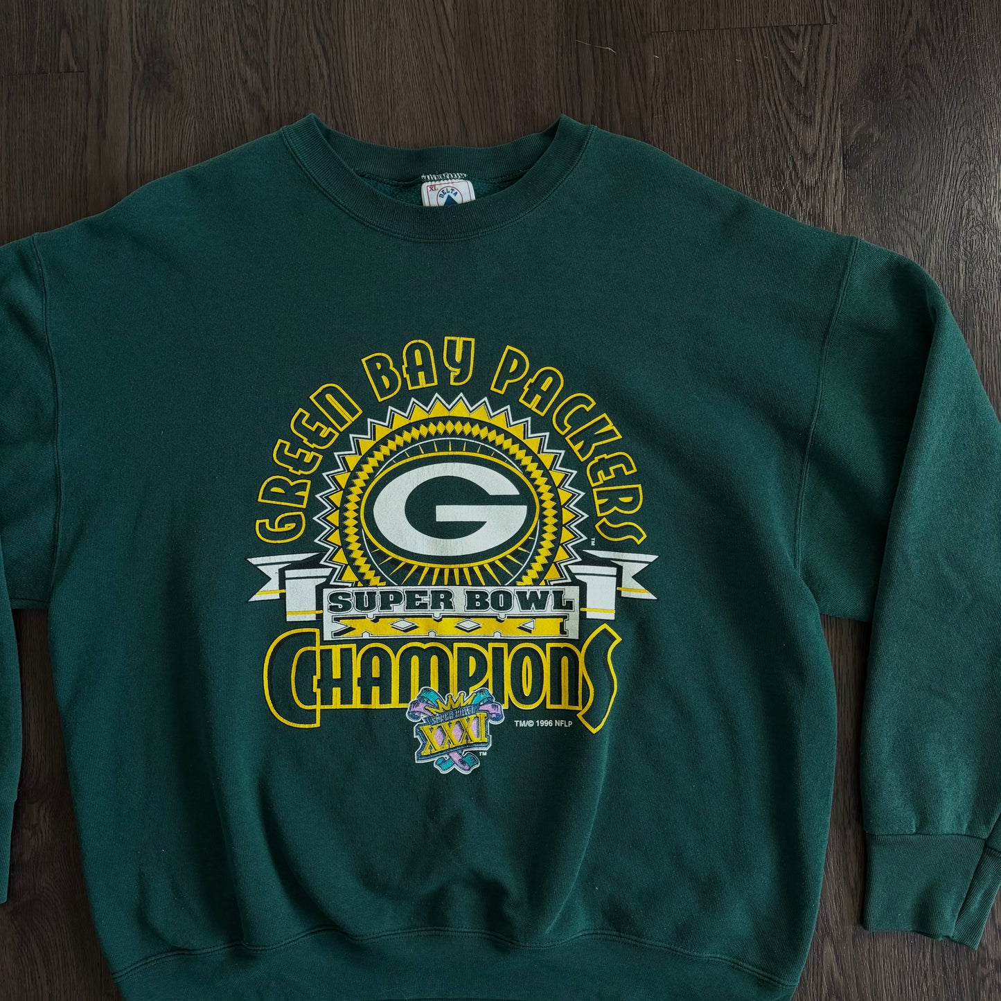 Size XL GreenBay Packers Crew Neck