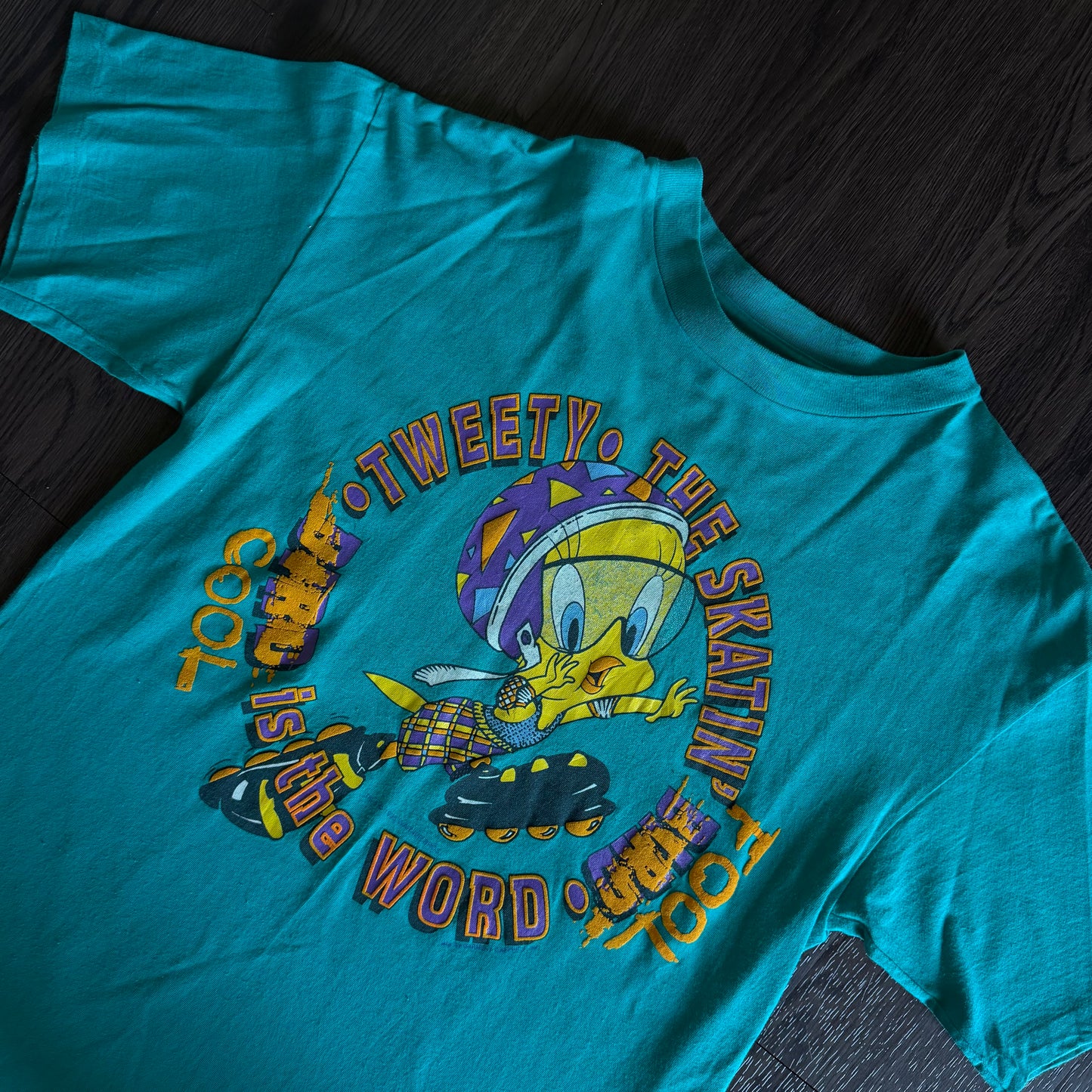 Size Large 1990s Tweety Shirt