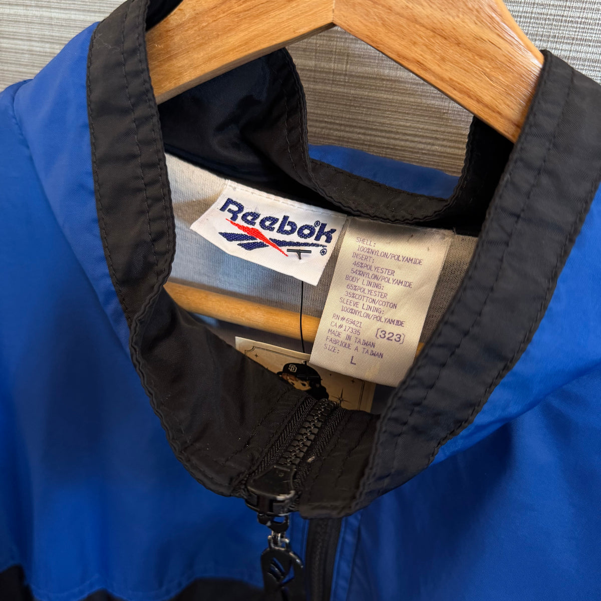 Size Large VTG Reebok Windbreaker