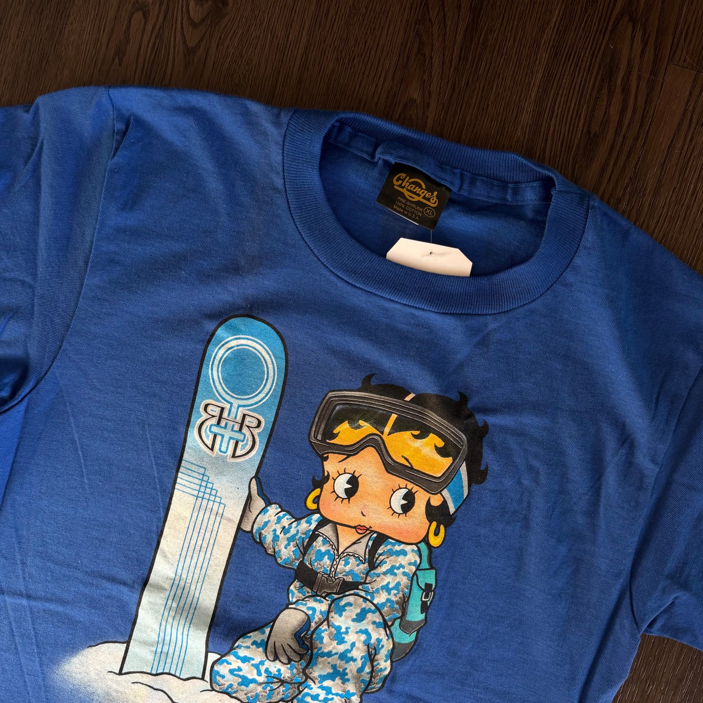 Size Medium/Large 1990s RARE Betty Tee